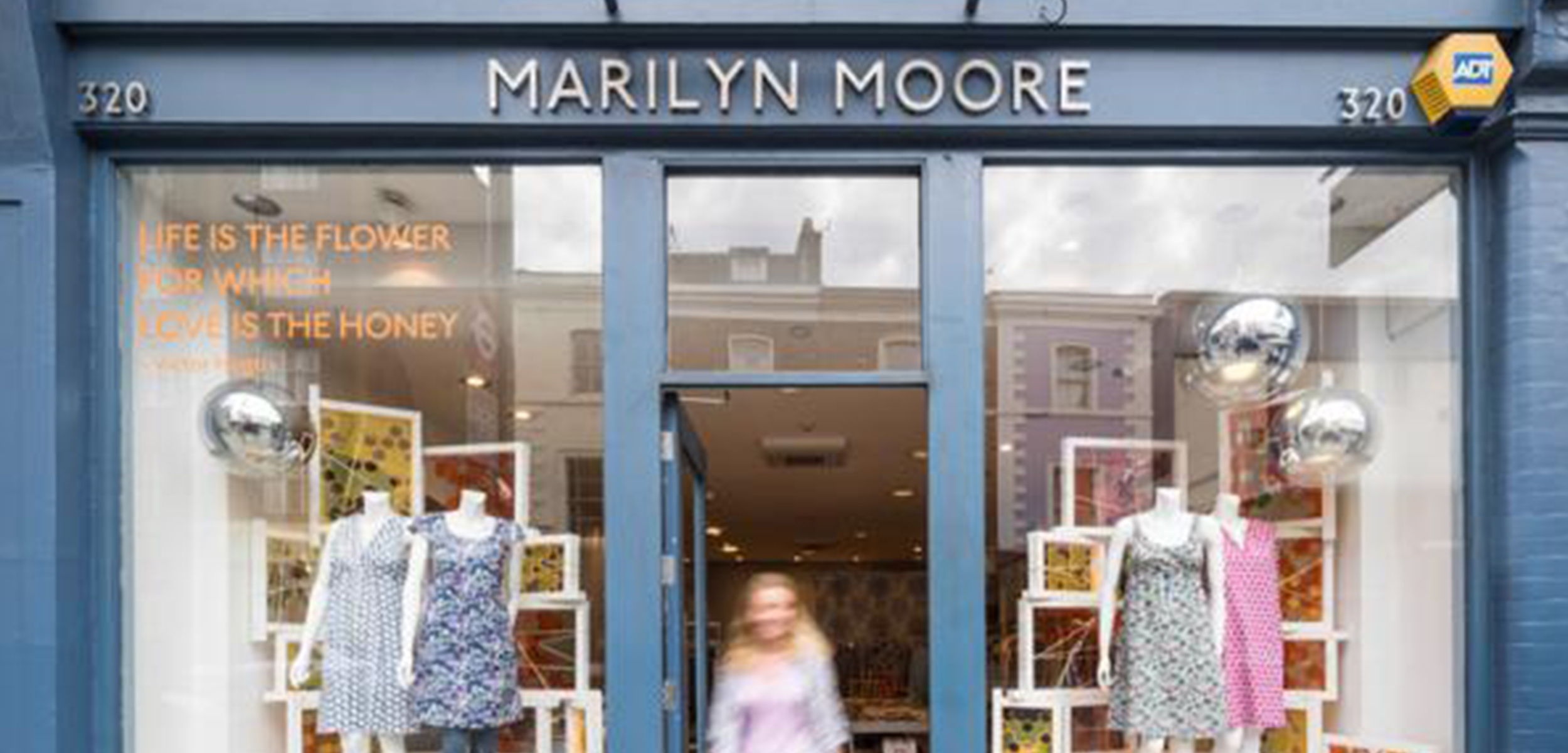 Marilyn Moore creates a Buzz in Chelsea